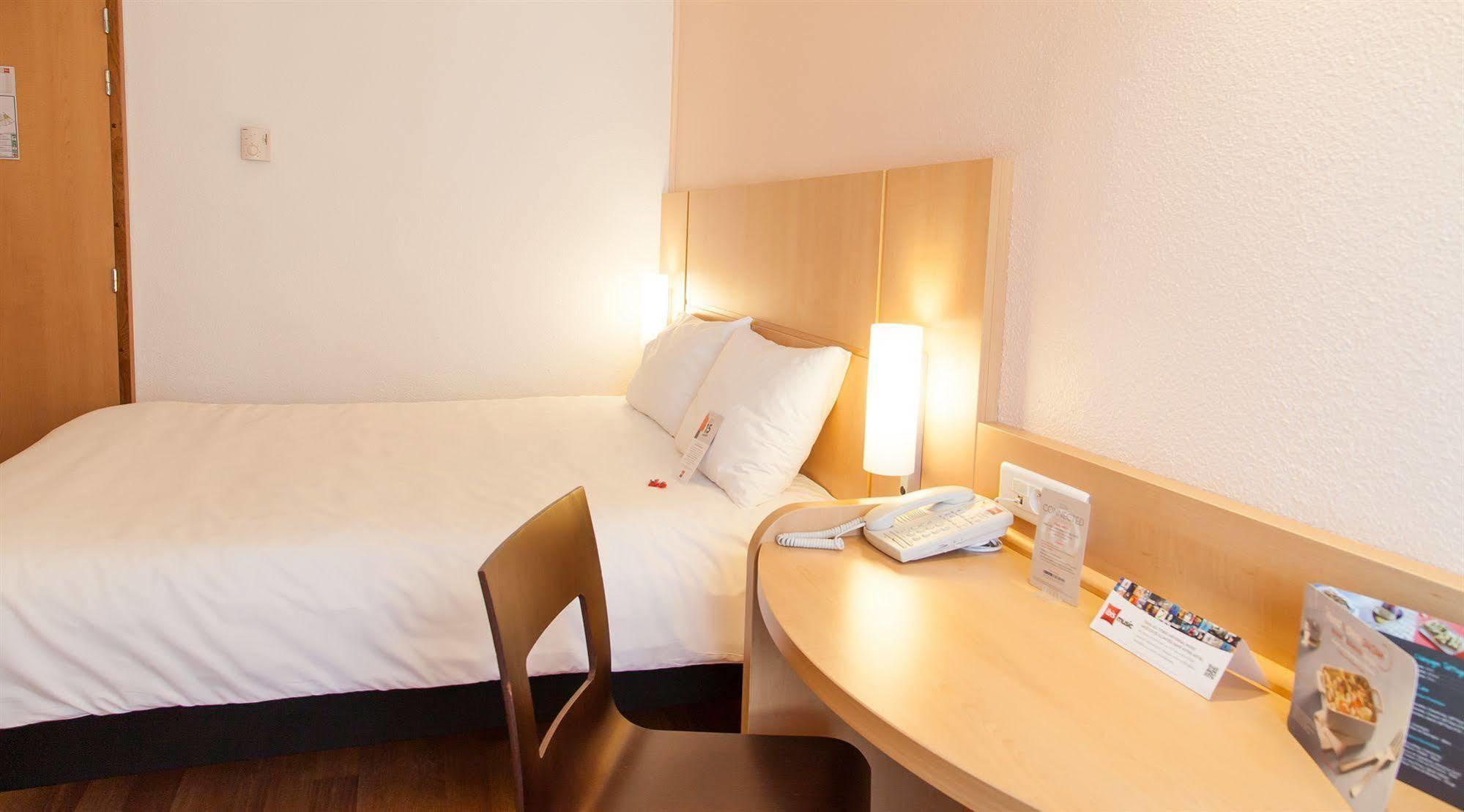 Ibis Centre Hotel