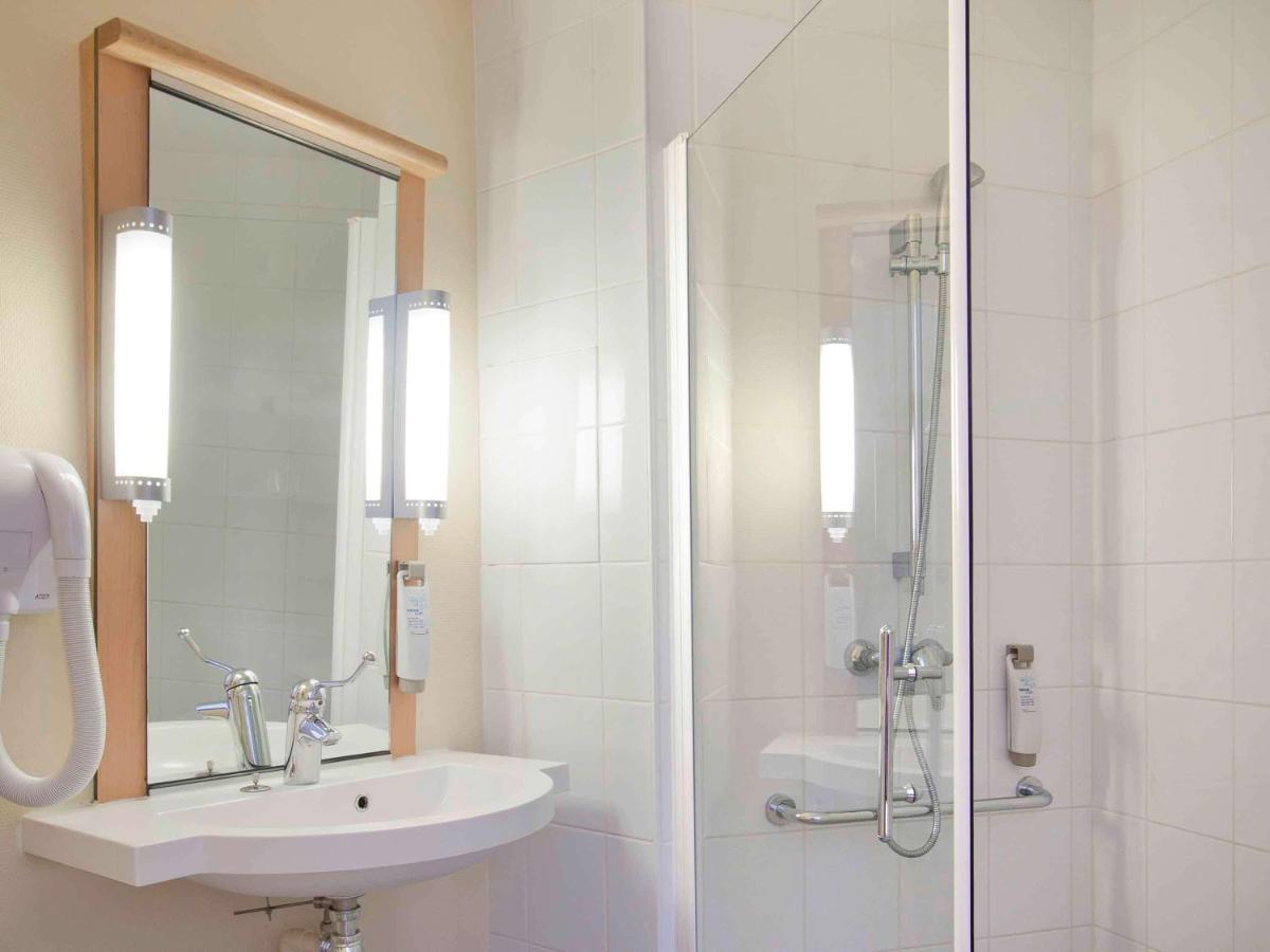 Ibis Centre Hotel 3*